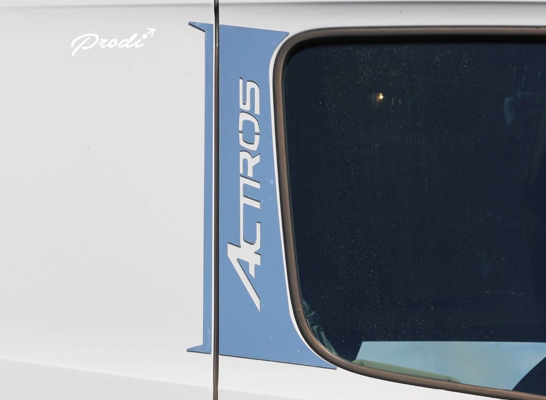 Mercedes Actros, Door Lining Kit (Side Windows)